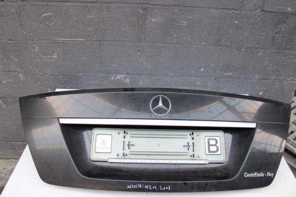 HAYON / COFFRE MERCEDES CLASSE C W204 2007-2010 - Vue 1